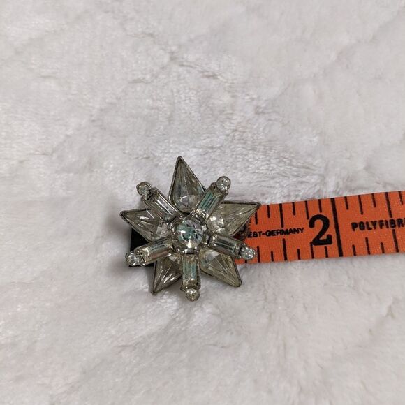 Vintage 1950's Clear Rhinestone Star Brooche - Picture 6 of 7
